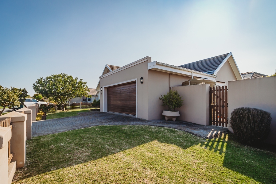 3 Bedroom Property for Sale in Kraaibosch Country Estate Western Cape